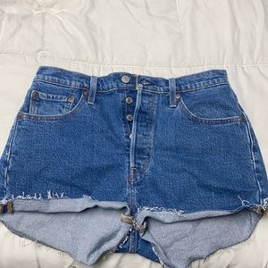 Levi Shorts